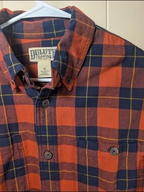 Duluth Trading Co Flannel Shirt Mens Small Red Blue Plaid Button Down Cotton